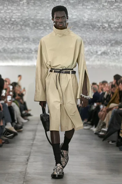 Look 34